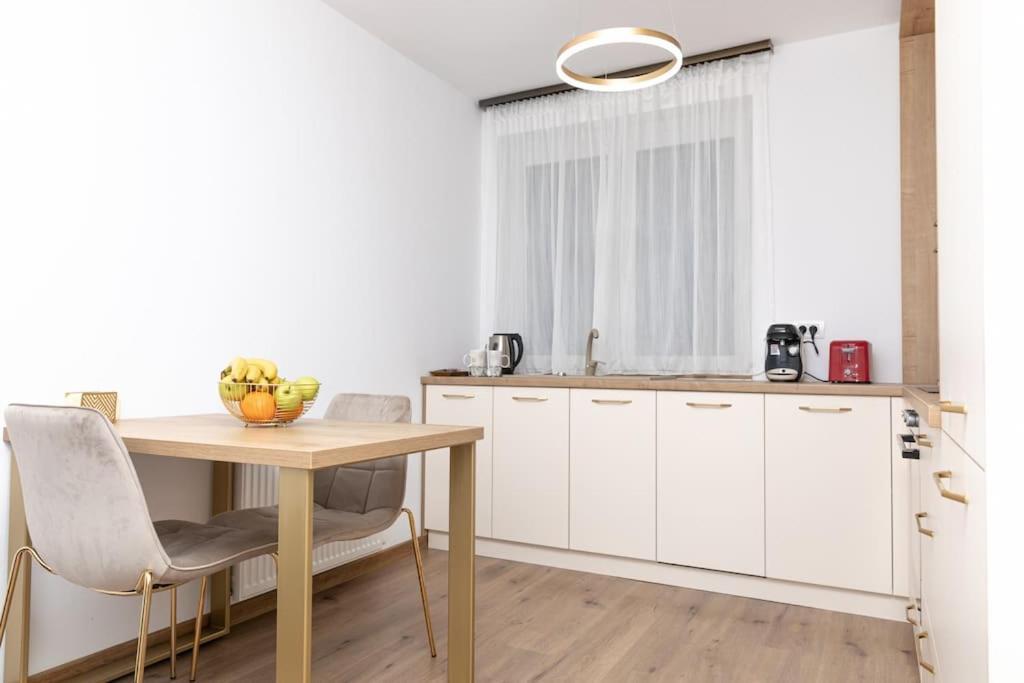 Enescu 3 Center Flat